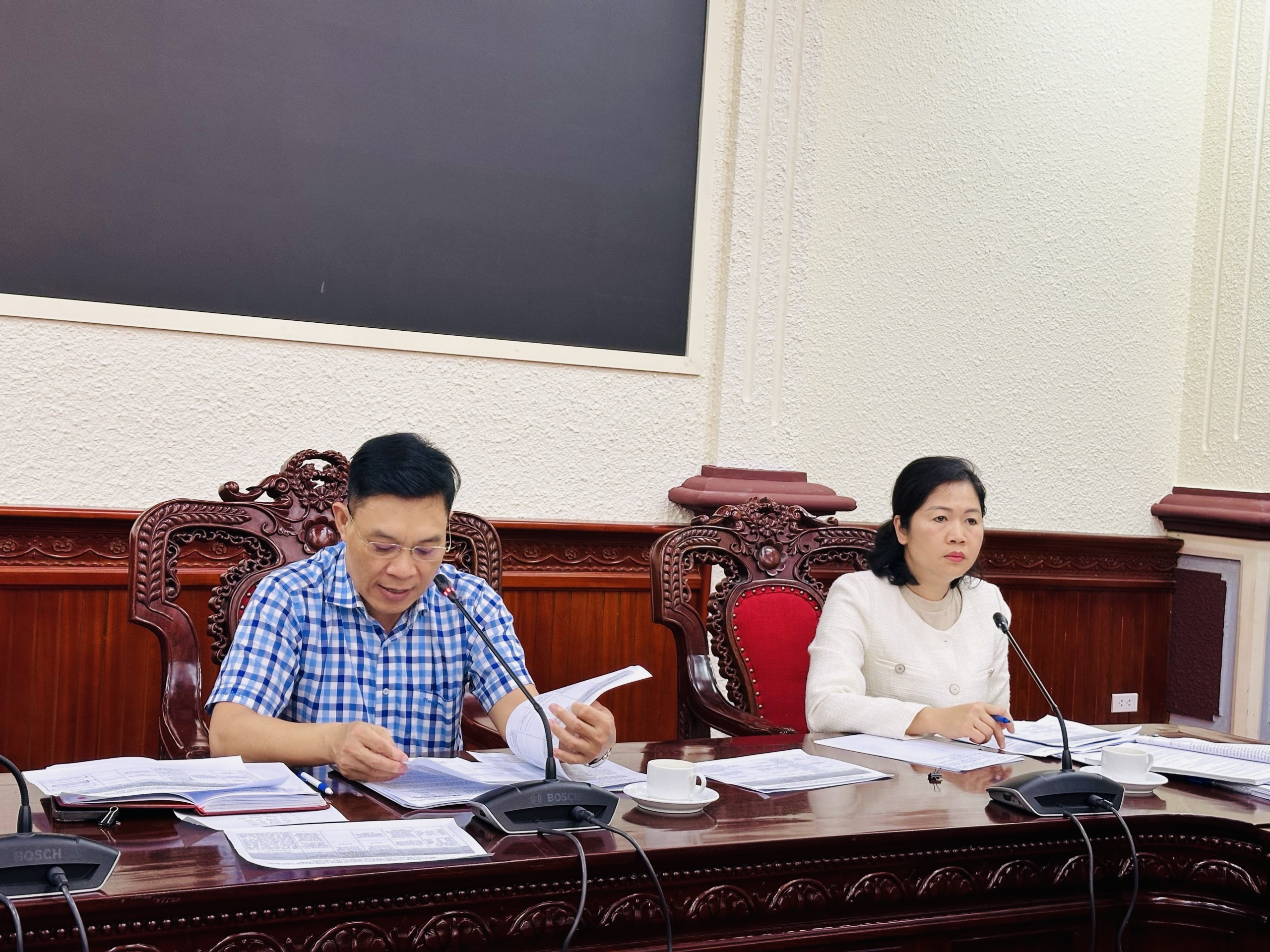 Bộ Tư pháp tổ chức buổi làm việc với các bộ, ngành về đề xuất thẩm quyền xử phạt vi phạm hành chính của các chức danh